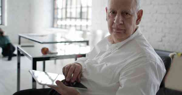 大数据包含设备数据的行业文章