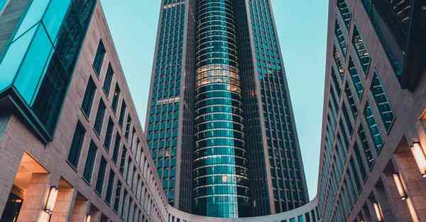 智能沙漠植树机器人成本