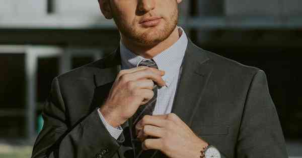 大数据包含设备数据的行业文章