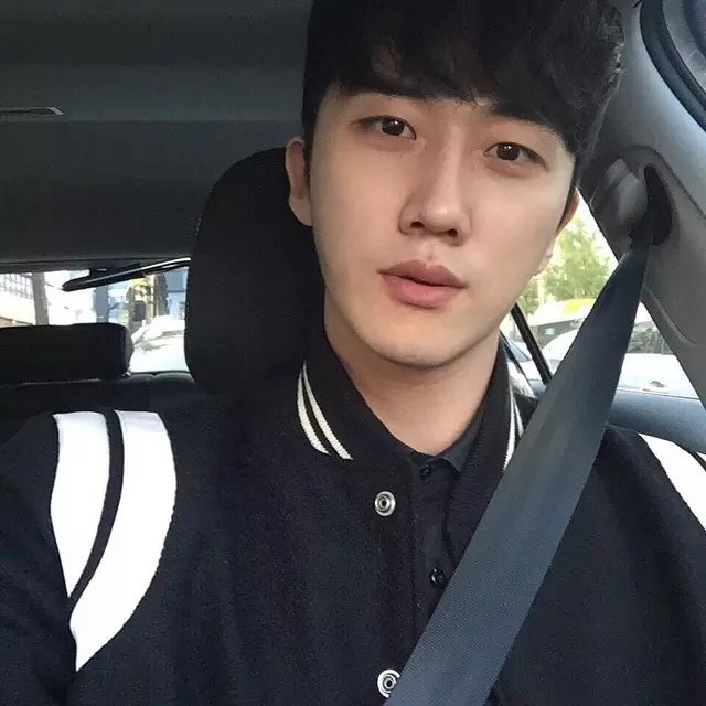 国昭曼雅