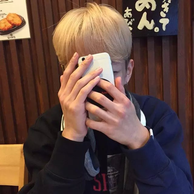 罗薇武时