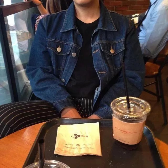 许佳茗芬