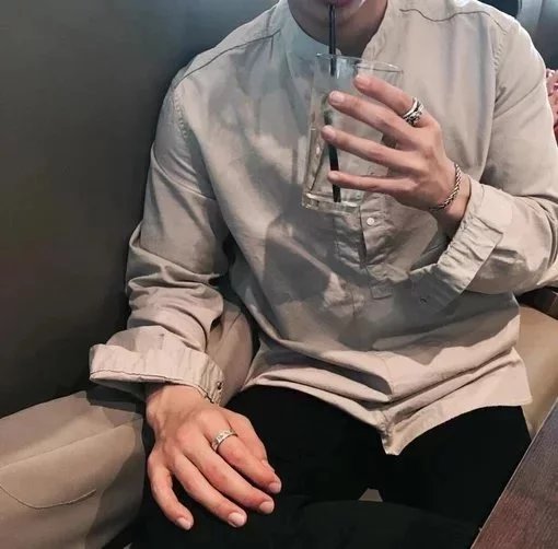 吕骅曼岚