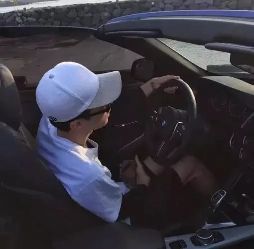 左素珊朋